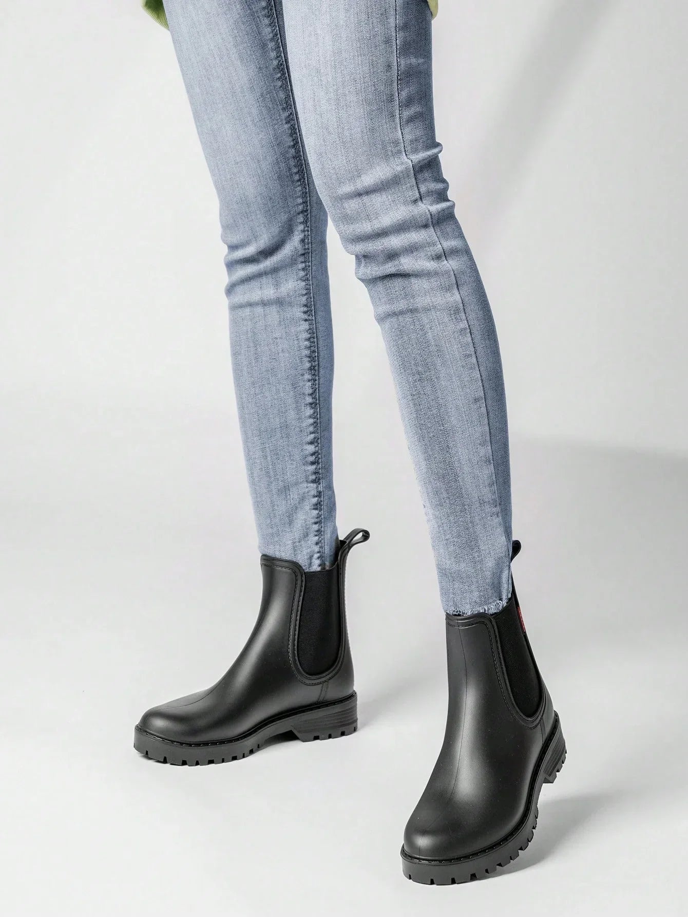 Megan | Waterproof Chelsea Boots