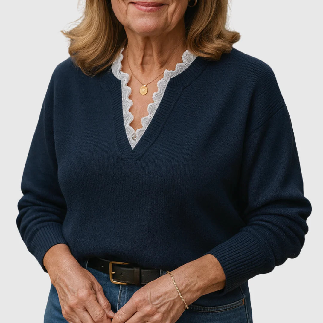 Lila | Elegant Lace Top