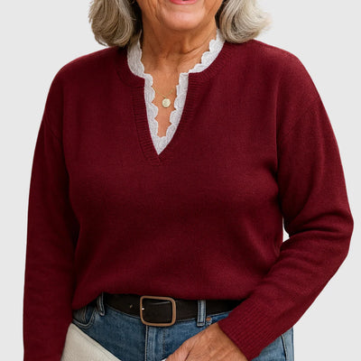 Lila | Elegant Lace Top