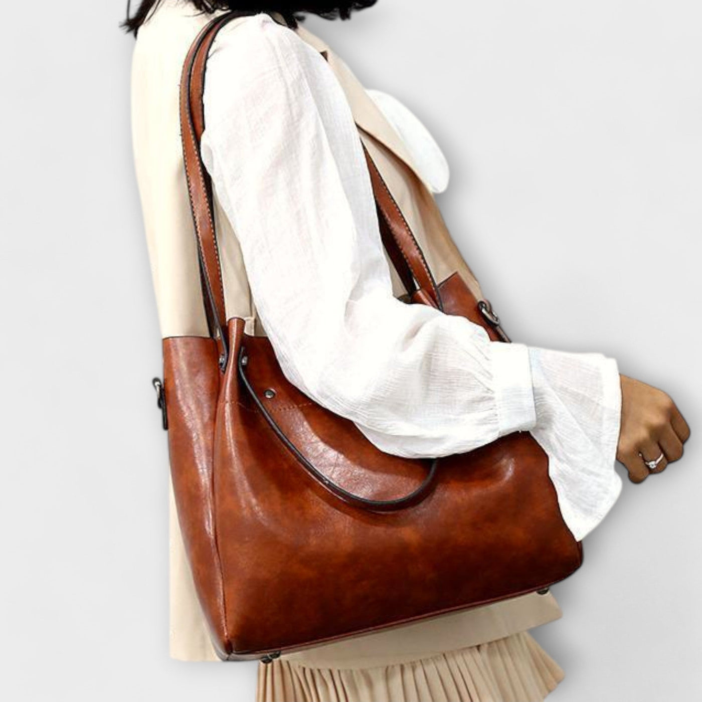 Linda | Sophisticated Handbag (4pc set)