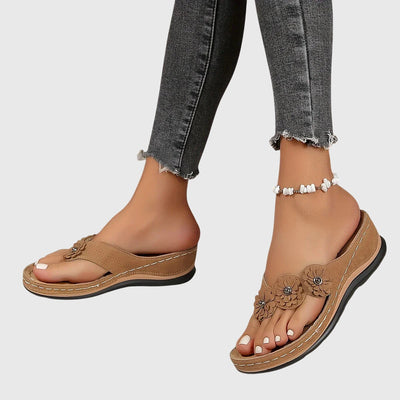 Julia | Stylish Orthopedic Flip Flops