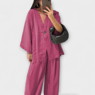 Jacqueline - Casual V-Neck Top and Pants Duo