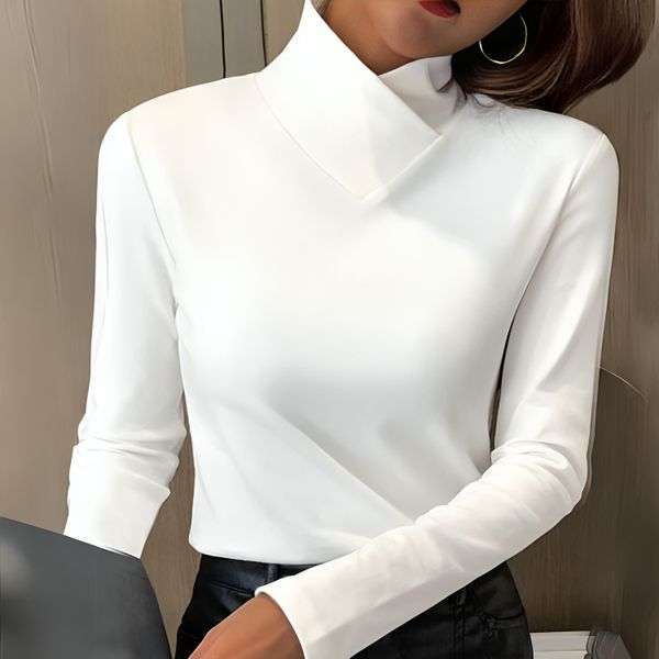 Maya | Chic Turtleneck Top