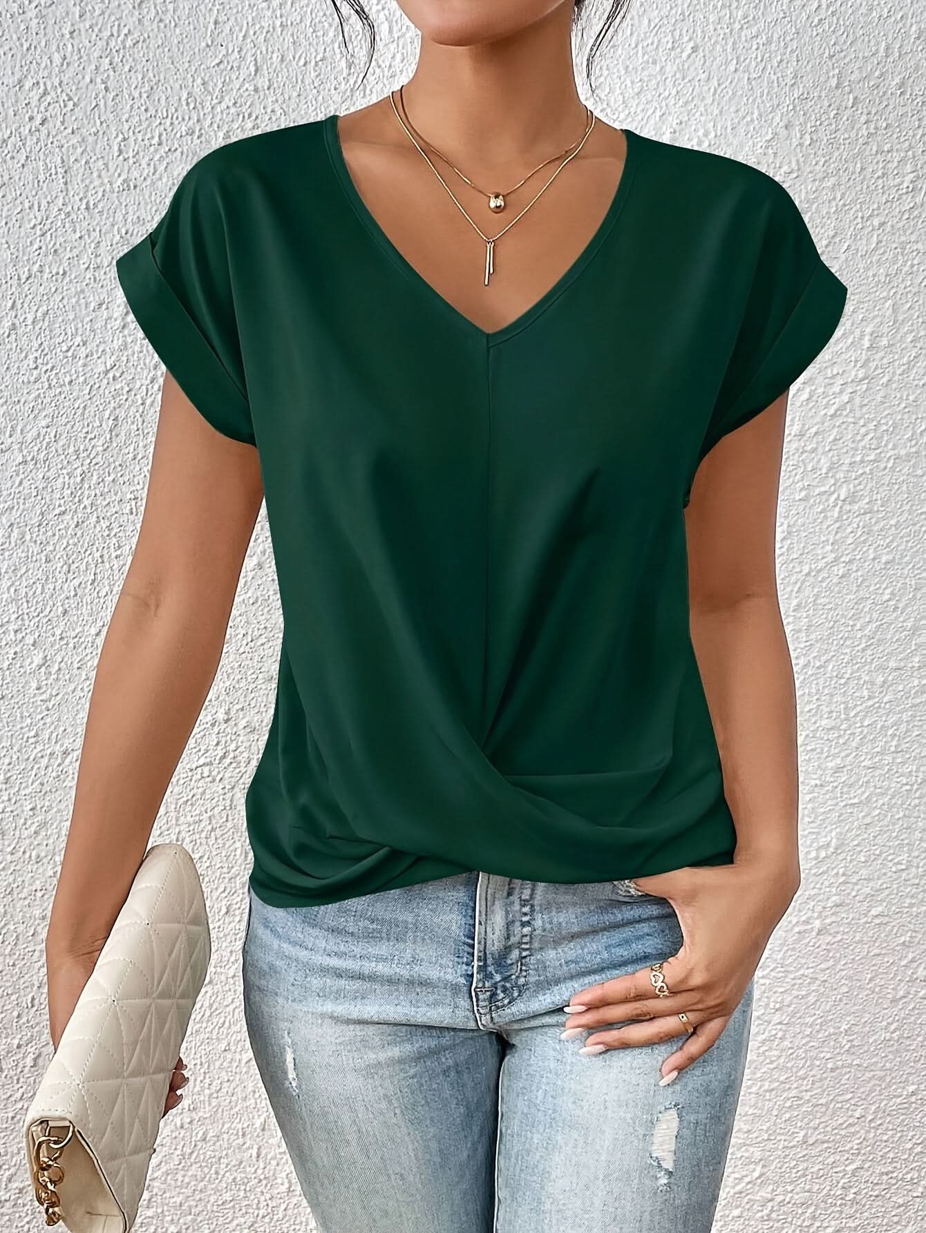 Grace | Flattering Twist Top