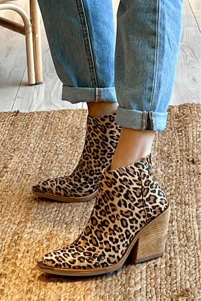 Megan | Stylish Cowboy Boots