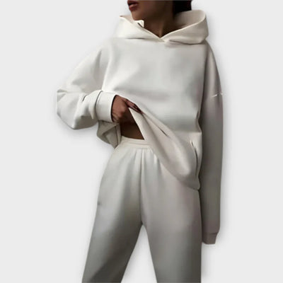 Megan | Classic Knit Sweatsuit