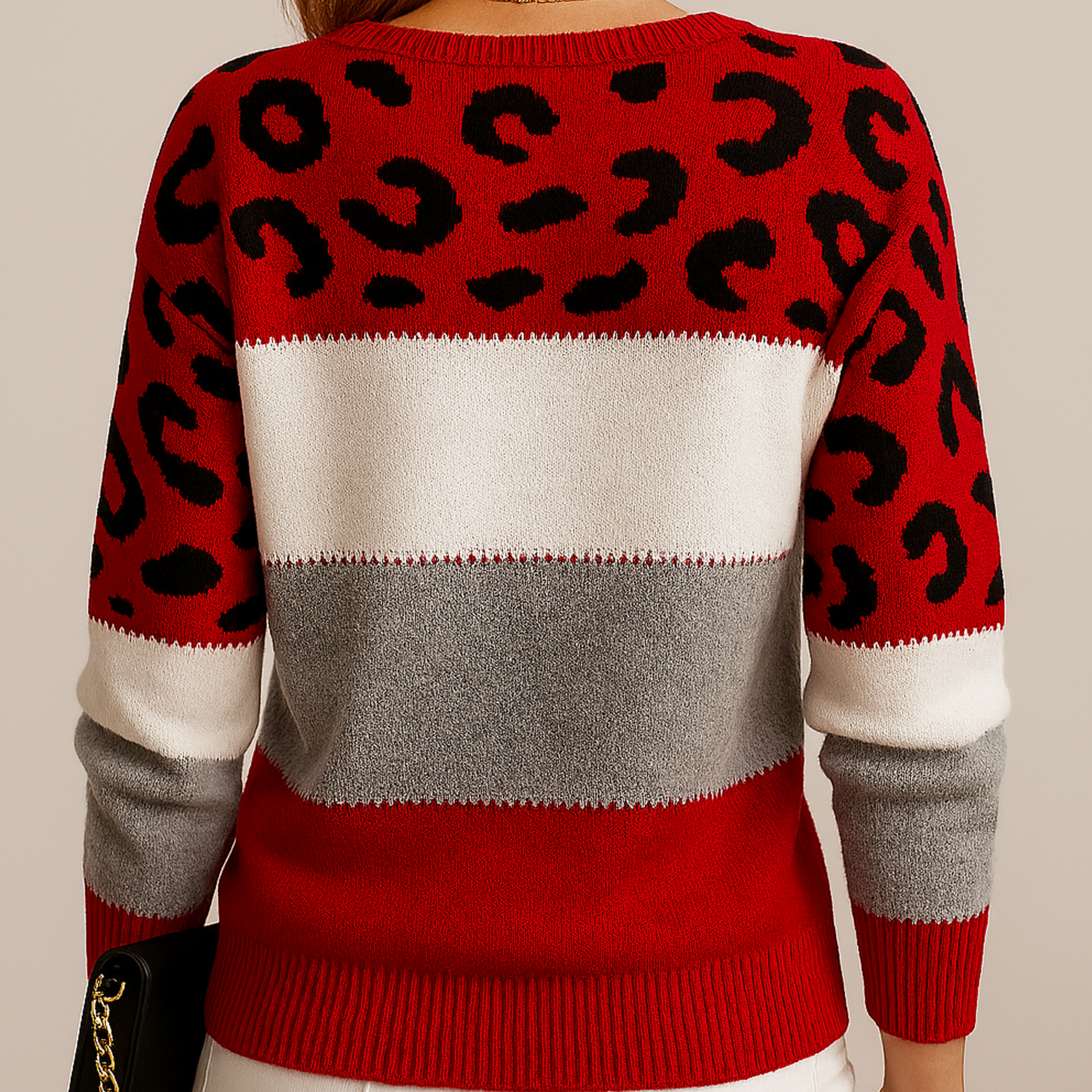 Megan | Cozy Leopard Sweater