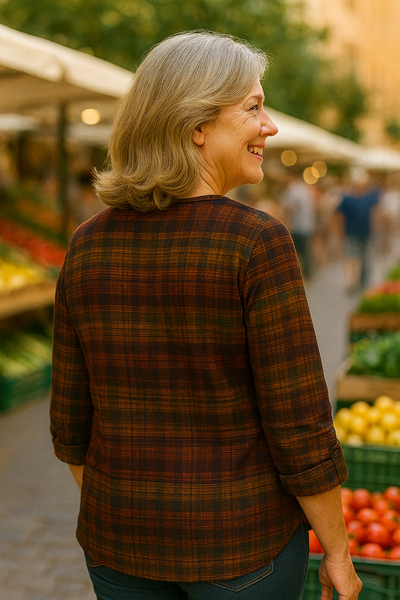 Holly | Effortless V-Neck Blouse