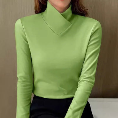 Maya | Chic Turtleneck Top