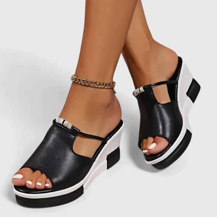 Martha | Chic Orthopedic Sandals