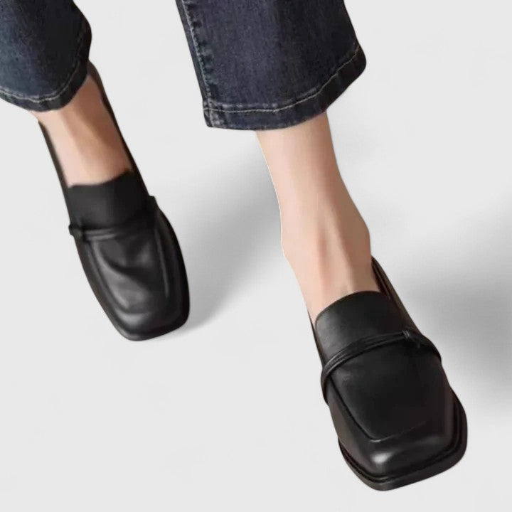 Mia | Vintage Orthopedic Loafers