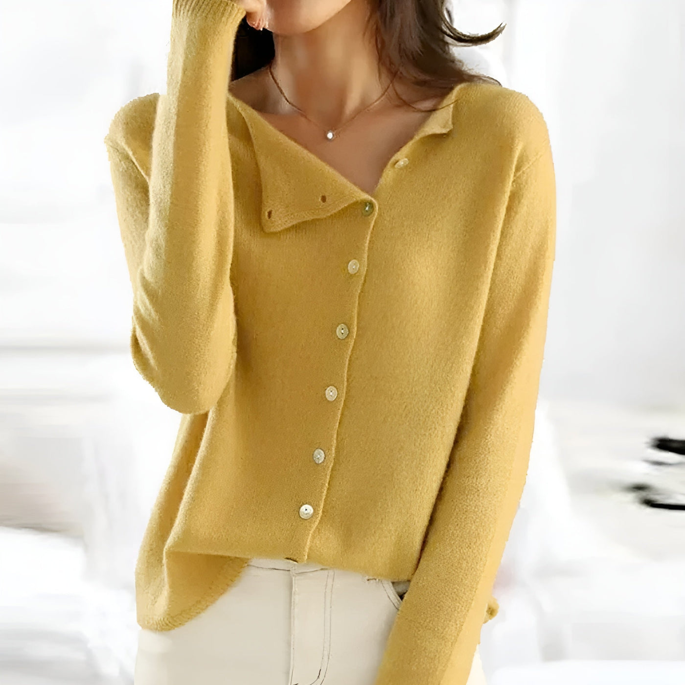 Mia | Stylish Lightweight Cardigan
