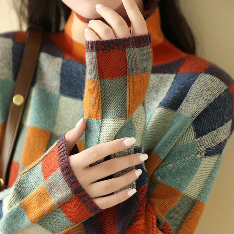 Hannah | Vibrant Checkered Sweater