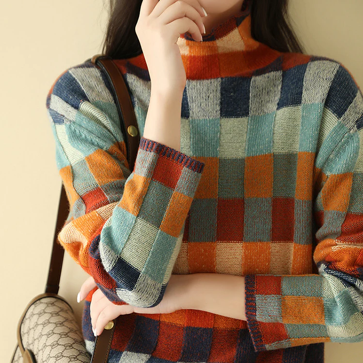 Hannah | Vibrant Checkered Sweater