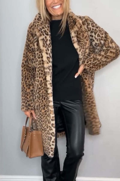 Megan | Chic Leopard Coat