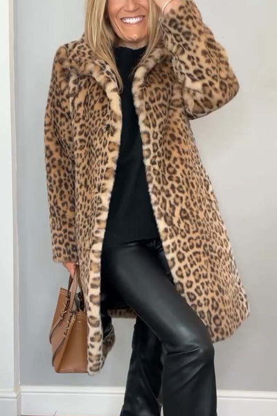 Megan | Chic Leopard Coat