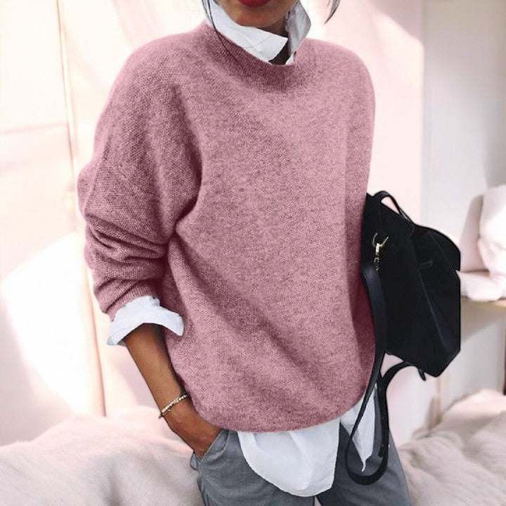 Mia | Timeless Black Sweater